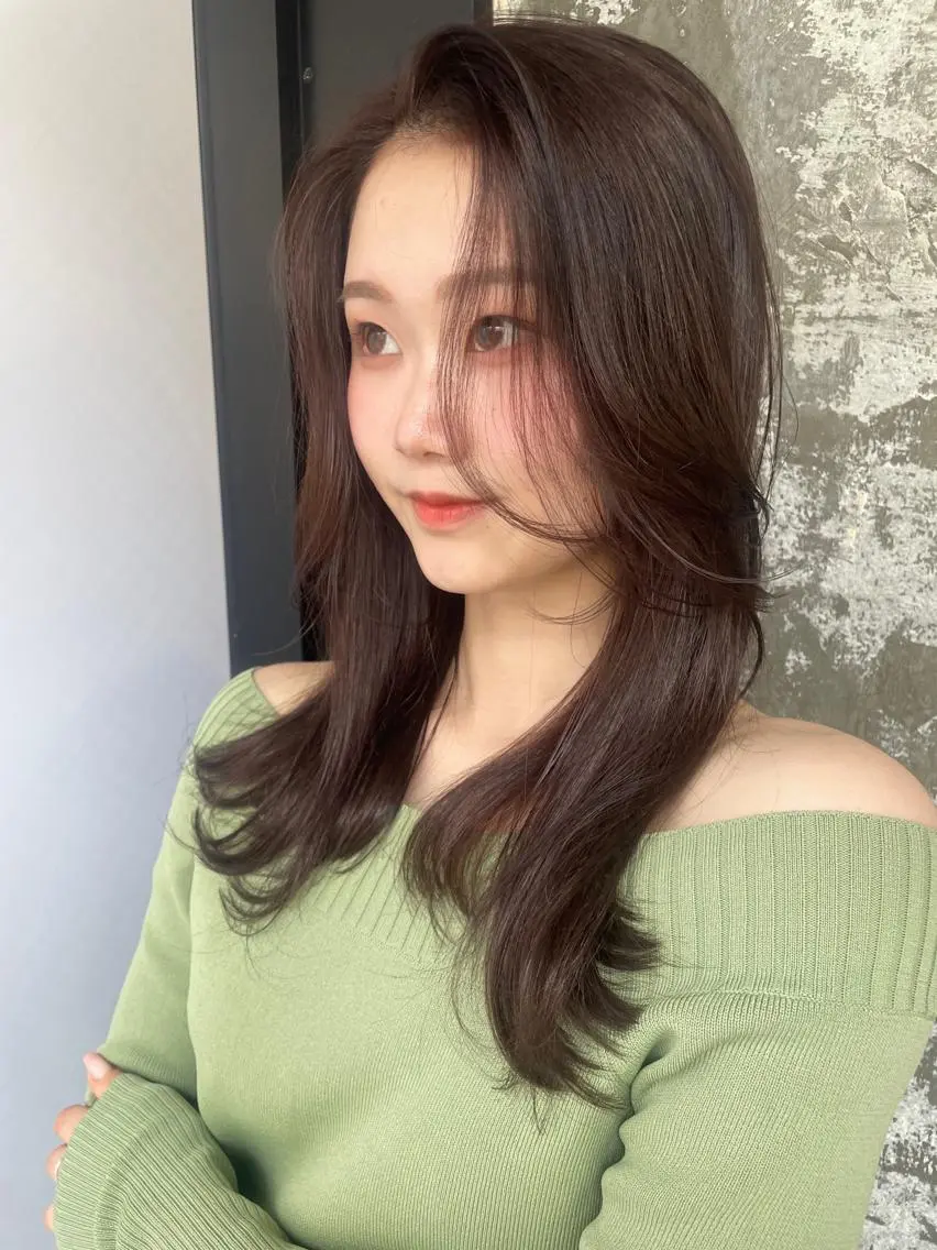 セミロング カラー ヘアアレンジ 髙塚碧🇰🇷 韓国ヘア🎗️のヘアスタイル