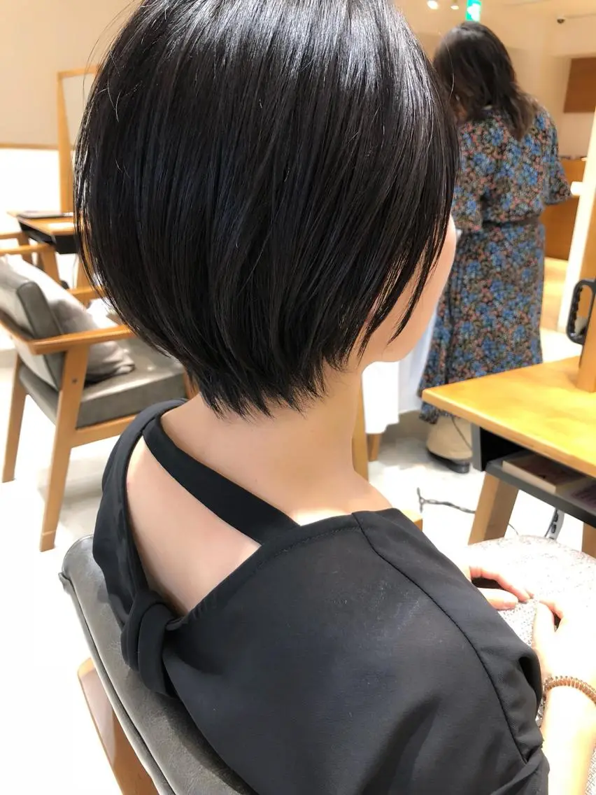 ショート カラー ショートヘア 小顔カット カット 高橋 昭雄のヘアスタイル