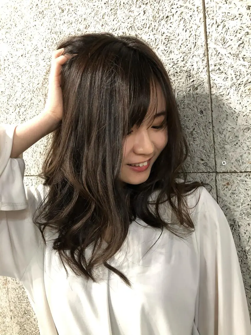 セミロング カット ヘアカラー トリートメント ✨terra✨佐伯 晋吾のヘアスタイル