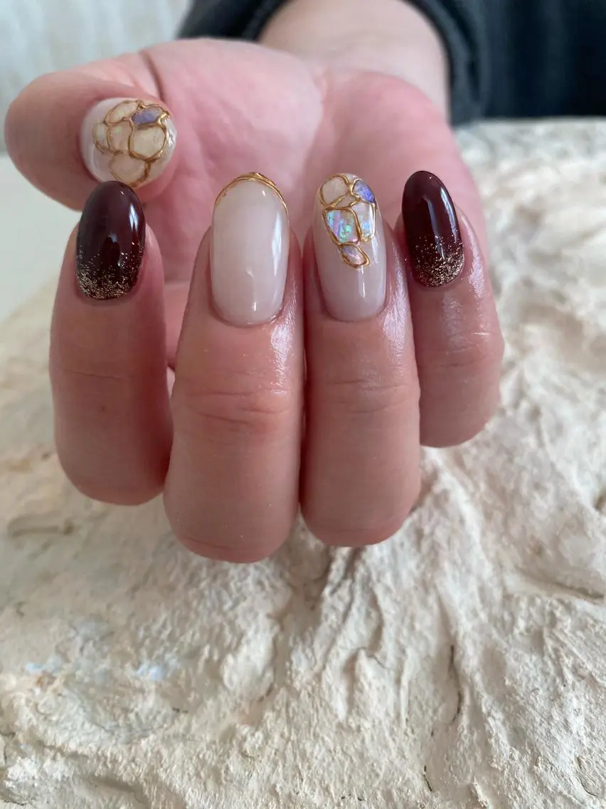 ネイル グラデーション ラメ(グリッター) ラメグラデーション 冬ネイル and M. nailのネイルデザイン