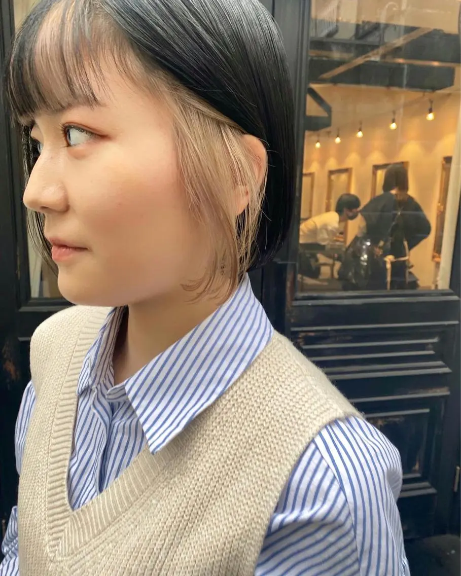ショート カラー ベージュカラー ブリーチ ホワイトベージュ ボブ tonari 梅田、中崎町のヘアスタイル