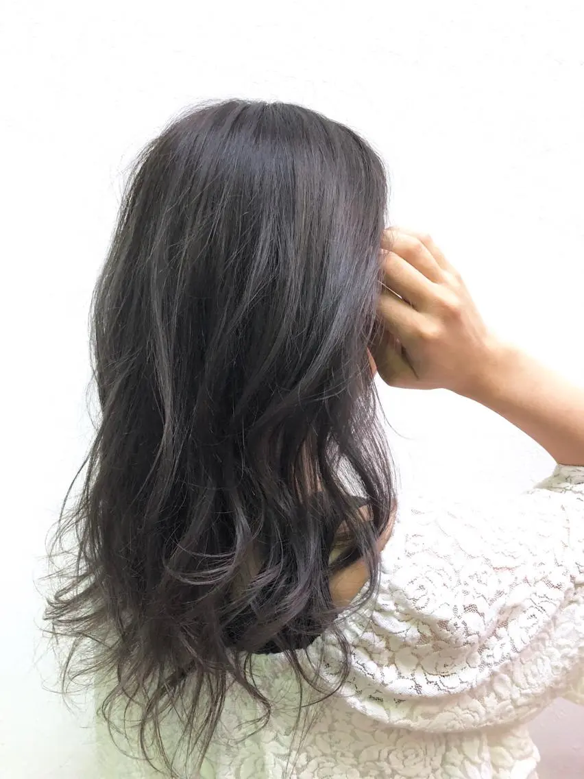 セミロング 最高級エクステ /羽エクステ白石宇由のヘアスタイル