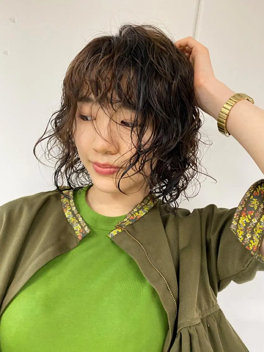 ミディアム パーマ カット パーマ トリートメント KOOKI スティードトーキョーのヘアスタイル
