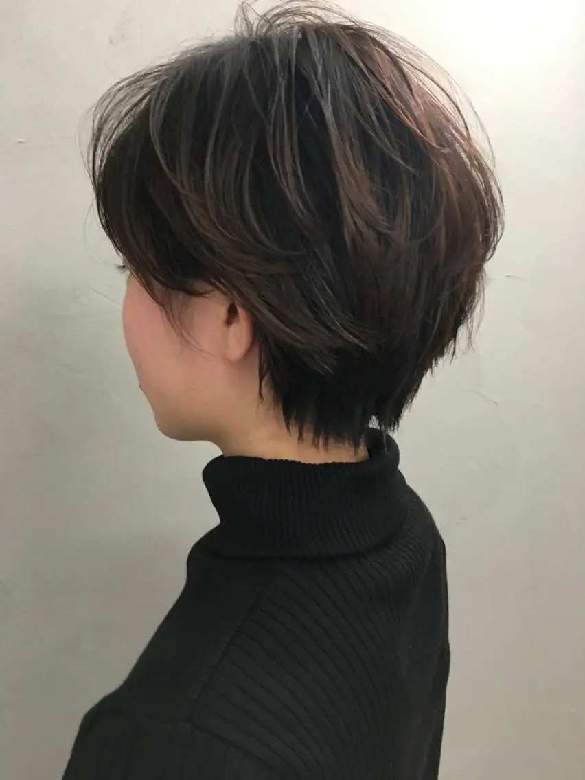 ショート カラー アディクシーカラー グレージュ 代表　土屋ヒロユキ ショートカットのヘアスタイル