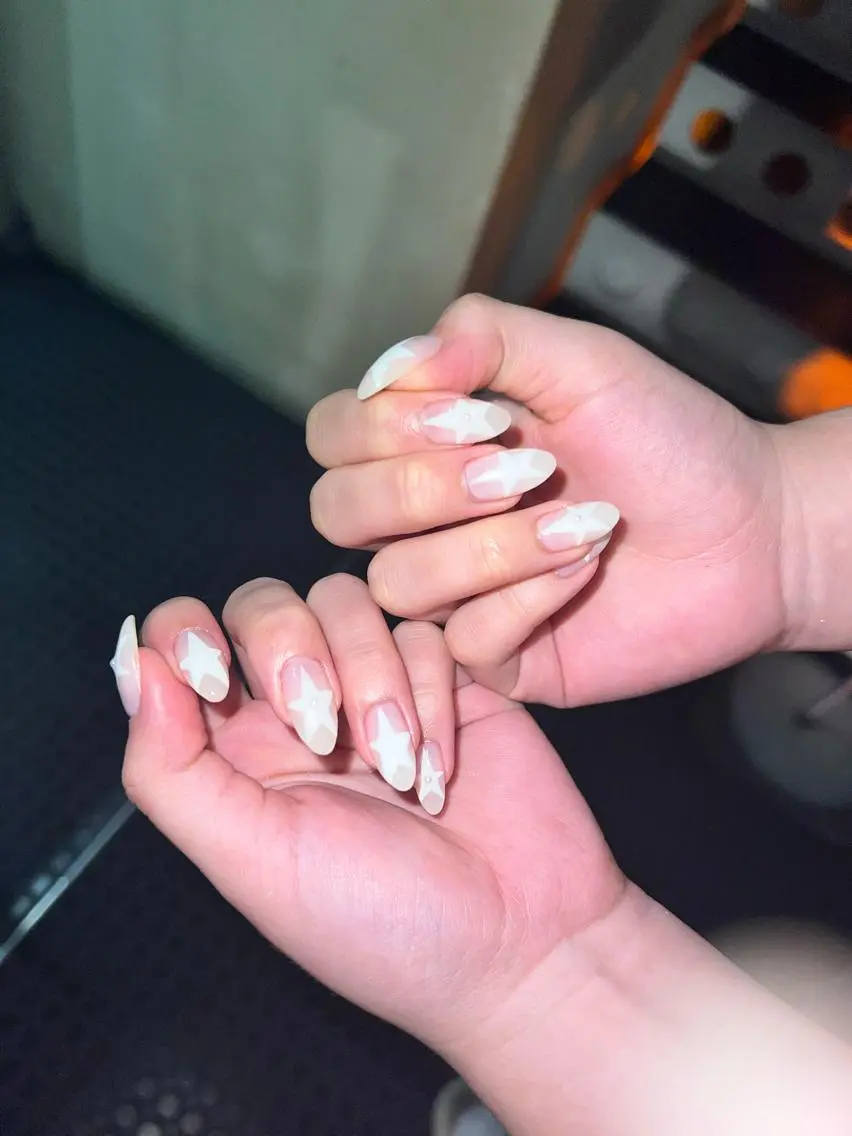 ネイル emunail あやかのネイルデザイン