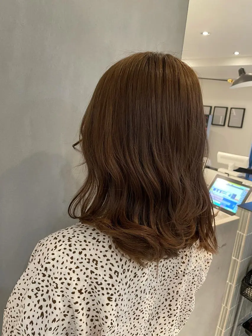 ミディアム 複雑履歴に対応ブリー チ無しダブルカラーのヘアスタイル