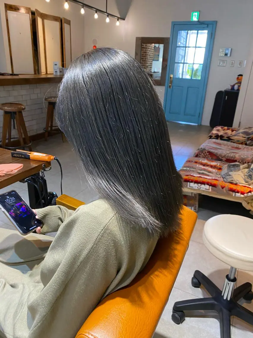 セミロング カット ヘアカラー レイヤーカット🫧 /髪質改善✨TOWAのヘアスタイル