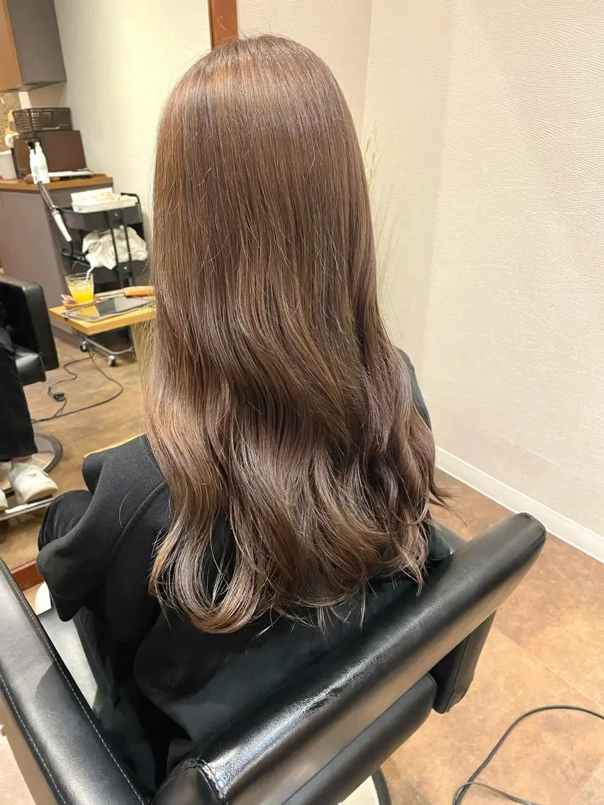 ロング カラー ベージュカラー カット ヘアカラー トリートメント ヘッドスパ 北九州美容室 🕊️わかな✂︎のヘアスタイル