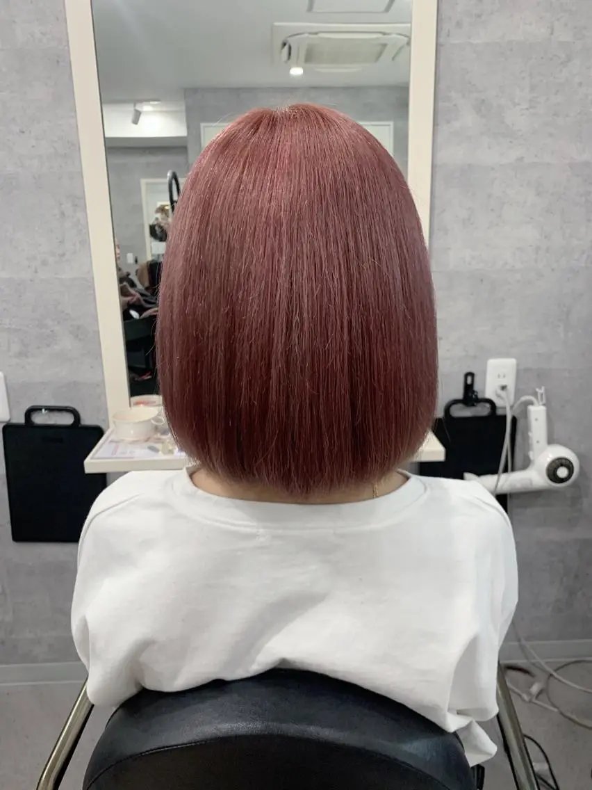 ショート カラー ブリーチ ピンクカラー _WHITE 天神店 YUMEKA🐻のヘアスタイル