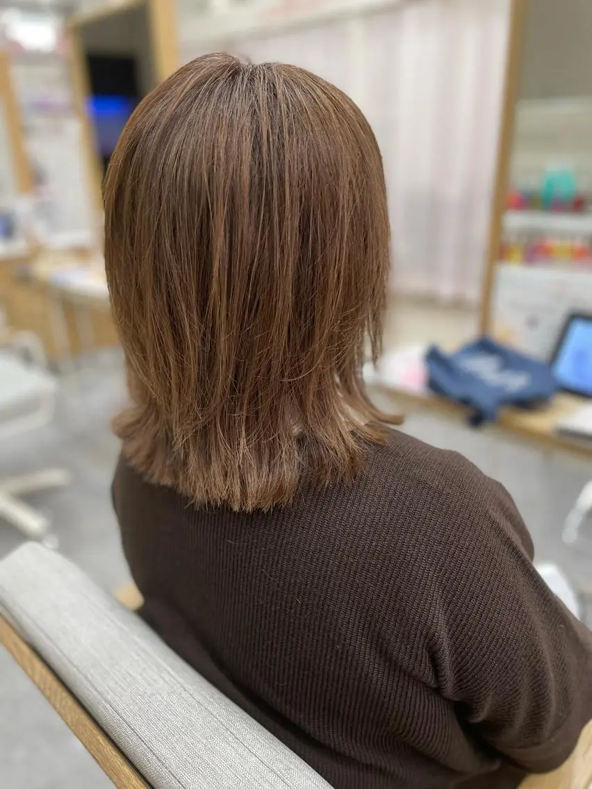 ミディアム ハイライト レイヤーカット カット パーマ PROGRESS‣‣ 福澤 可音🐯🐝のヘアスタイル