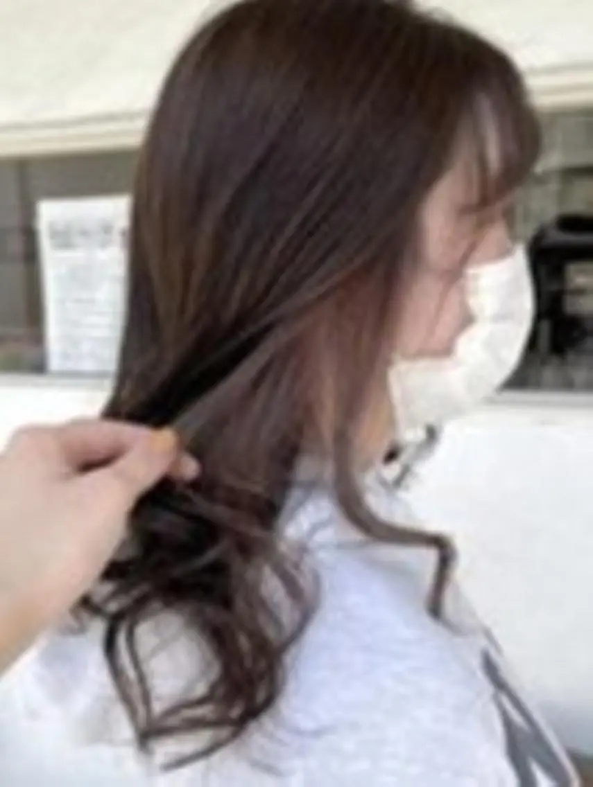セミロング 髪質改善カラー透明感 ダブルカラー幕田のヘアスタイル