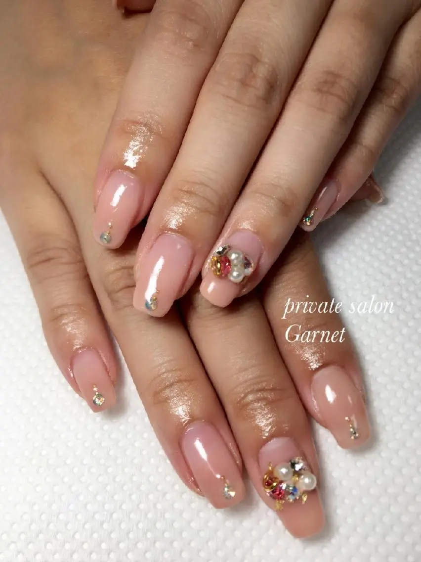 ネイル キラキラネイル Garnet nailのネイルデザイン