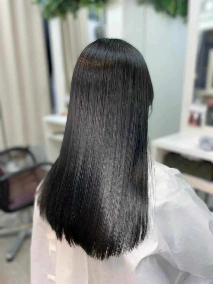 ロング カラー ヘアカラー トリートメント 韓国ヘア🤍髪質改善 🇰🇷AKANEのヘアスタイル