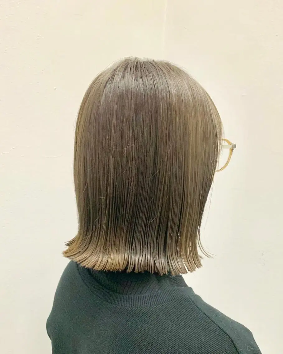 ミディアム カット ヘアカラー トリートメント 🍟ミニモ限定🍟 ai.stylistのヘアスタイル