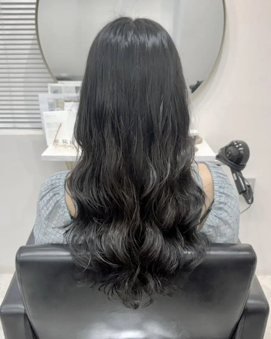ロング パーマ デジタルパーマ カット パーマ トリートメント ヘッドスパ EMANON 池袋3rd店のヘアスタイル