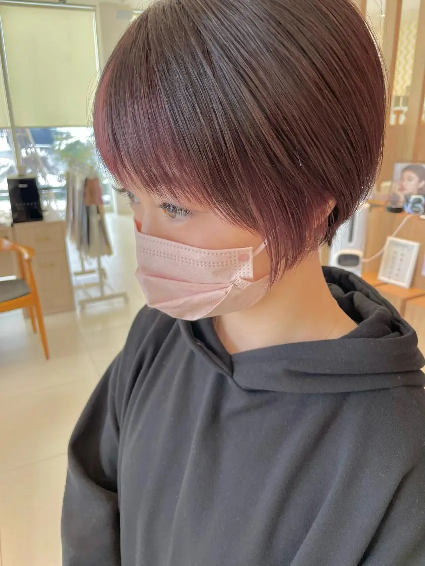 ショート カラー ショートボブ ミストバング  フェイスフレーミング インナーカラー ボブ 鶴岡で縮毛矯正なら お任せ！ハヤシナオミのヘアスタイル