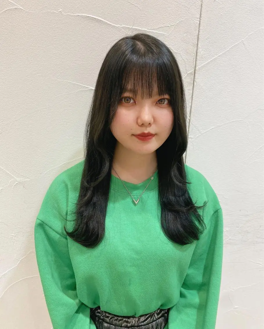 ロング カラー ブラウンカラー オリーブブラウン Ash中目黒店 榊間茜のヘアスタイル