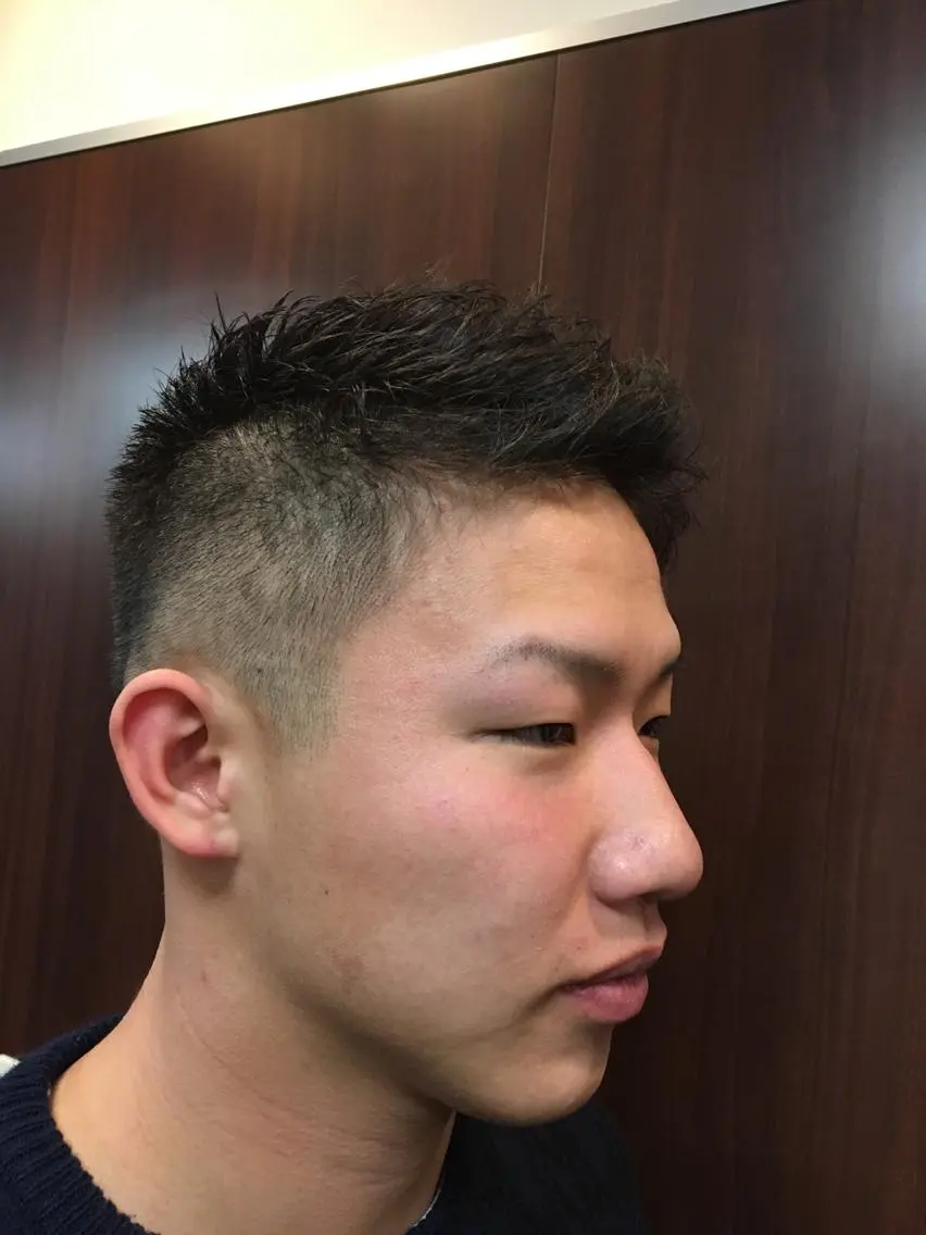 ショート 小島 史也のヘアスタイル