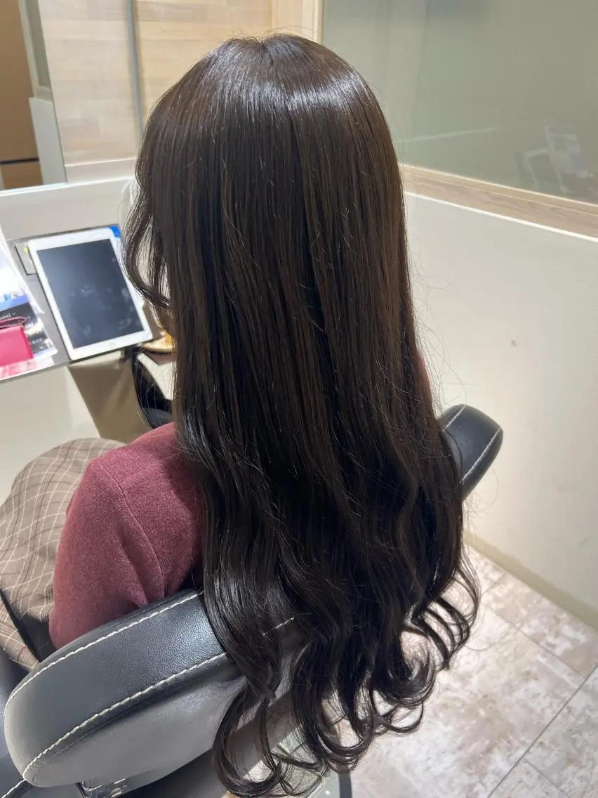 ロング アッシュ アッシュブラウン カット ヘアカラー トリートメント ヘッドスパ 🥣🫧艶カラー 🦋アカマ ミユ🦋のヘアスタイル