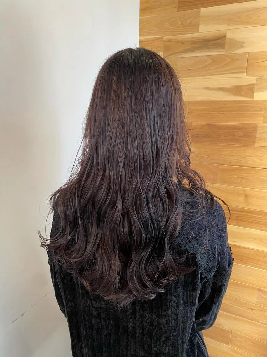 ロング ハイトーンイヤ リングカラー清水隆央のヘアスタイル