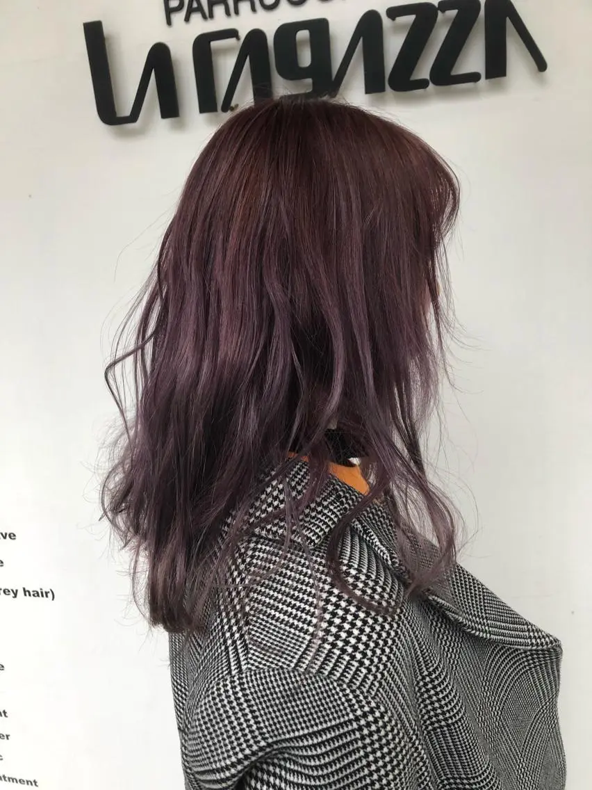 ミディアム カラー ブリーチ バイオレットカラー 東條 克義のヘアスタイル