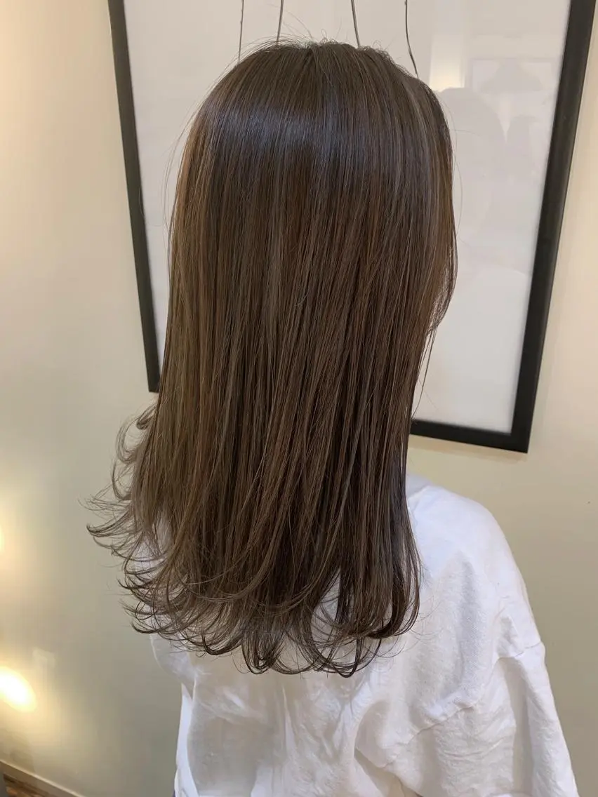 ミディアム カラー ベージュカラー ハイライトカラー ハイライト 中塚 義人のヘアスタイル