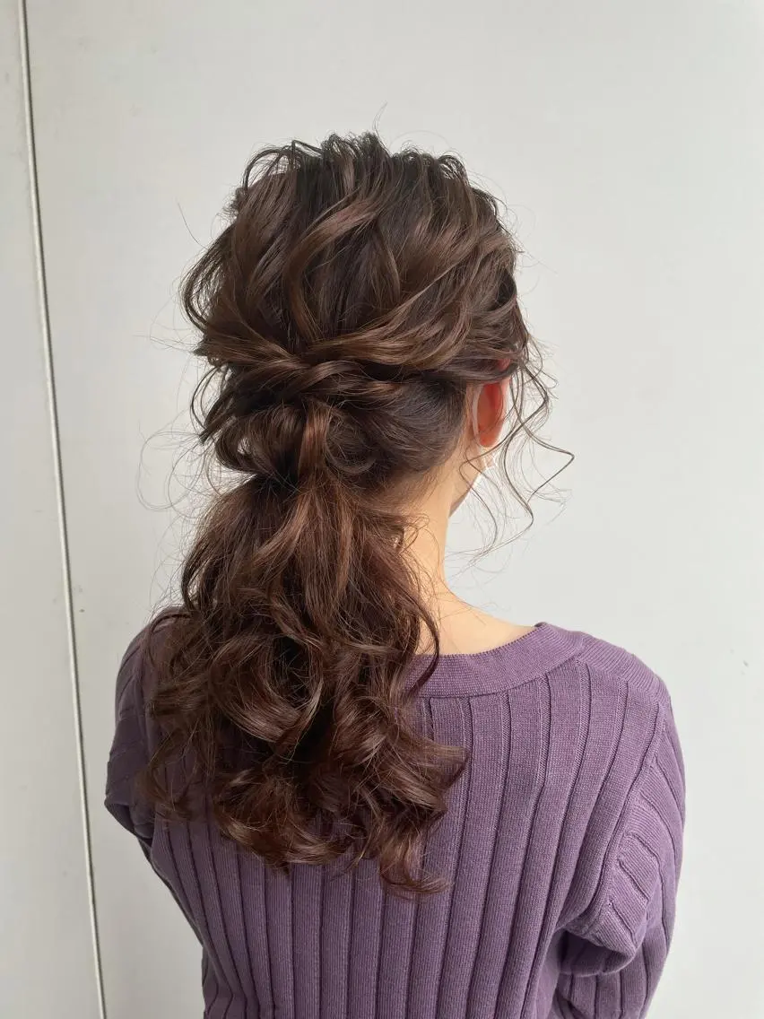 セミロング ヘアメイク new meのヘアスタイル