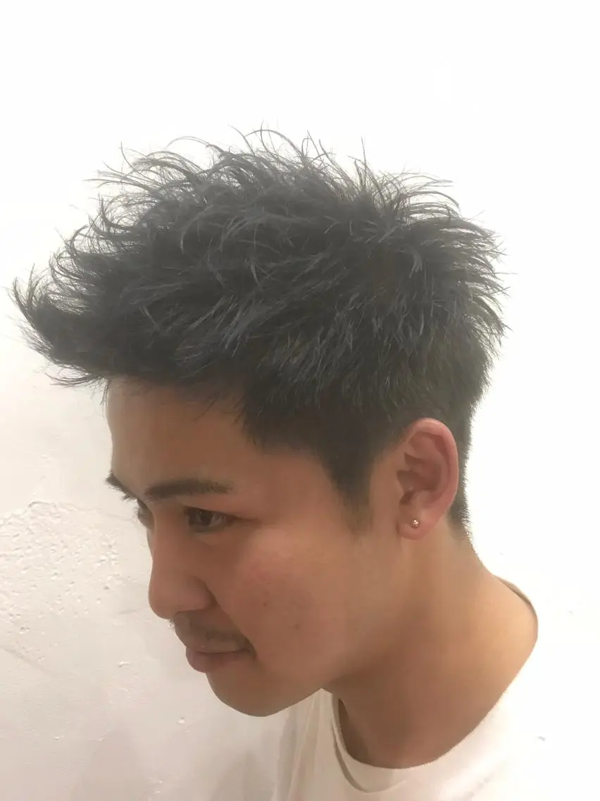 ショート 村澤 拓弥のヘアスタイル