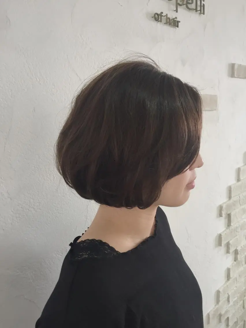 ショート カラー ボブ ハットリ /北習志野のヘアスタイル