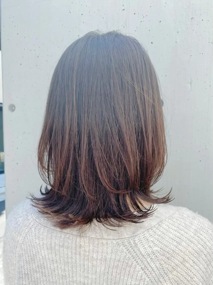 ミディアム ミディアムレイヤー レイヤーカット ミディアムヘア🌼 さきのヘアスタイル
