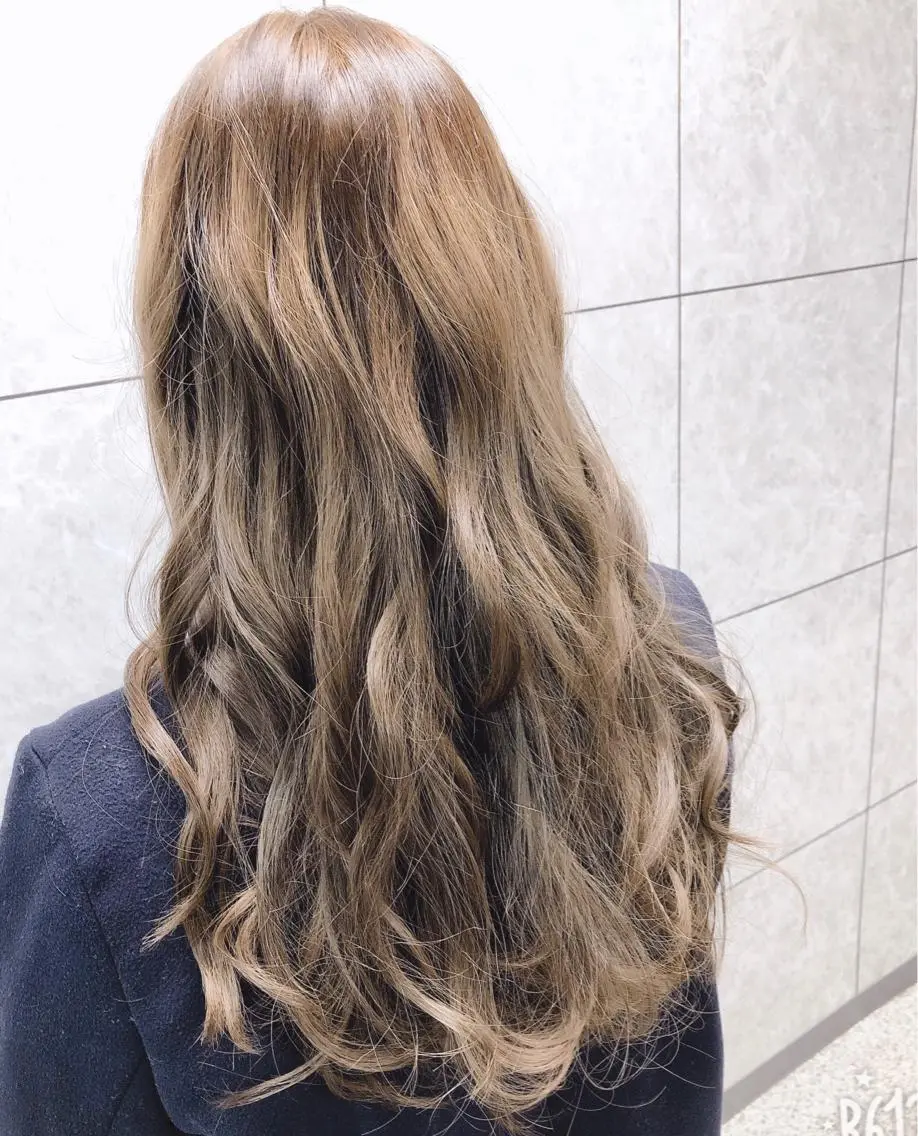 カラー ブリーチ グラデーションカラー ブリーチなしカラー 外国人風カラー Live店長 yumenaのヘアスタイル