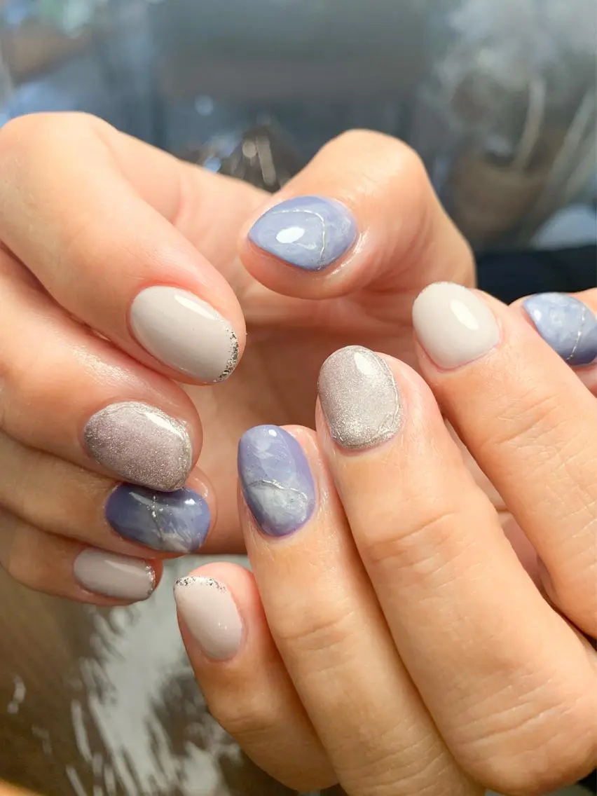 ネイル マグネットネイル ニュアンスネイル 木村 千晴のネイルデザイン
