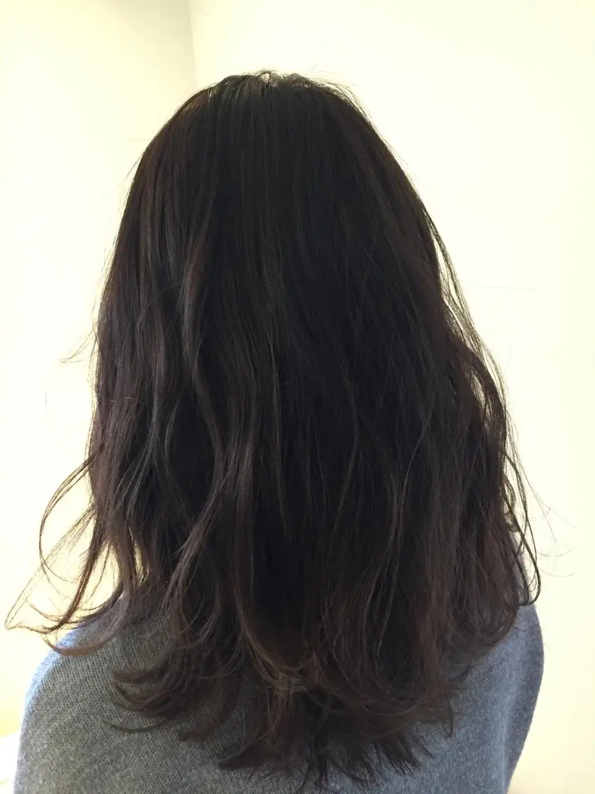 セミロング パーマ ヘアアレンジ パープルカラー ヘアカラー トリートメント ヘアセット ✨ハイクオリティ✨ 山本香也のヘアスタイル
