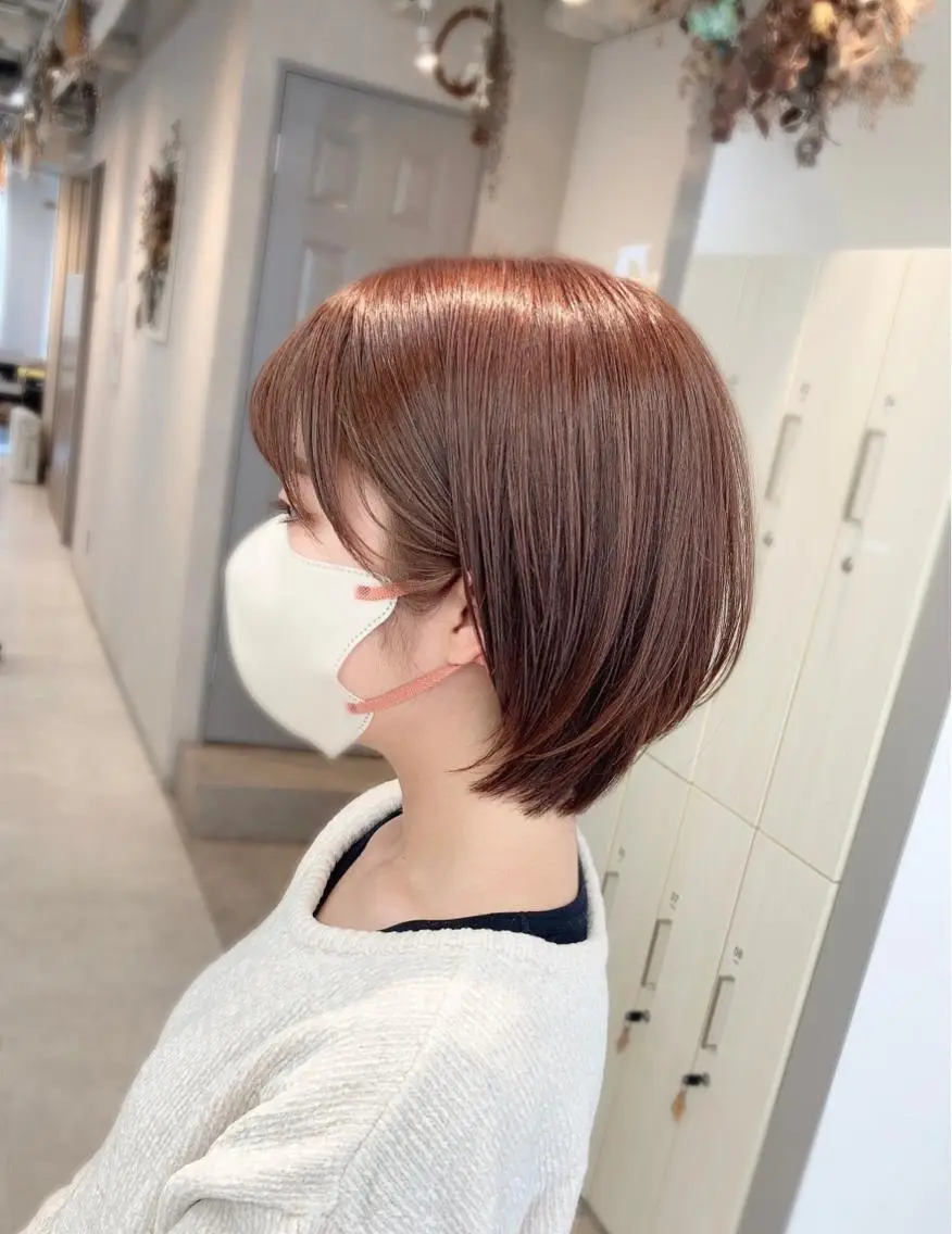 ショート カラー ショートボブ 丸みショート 透明感カラー オレンジ ピンクカラー Chainon　山中 拓也のヘアスタイル