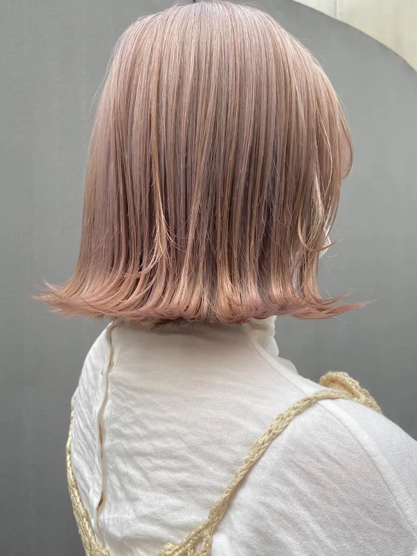 ショート カラー ヘアアレンジ ハイトーン/ ボブ 中村麟のヘアスタイル