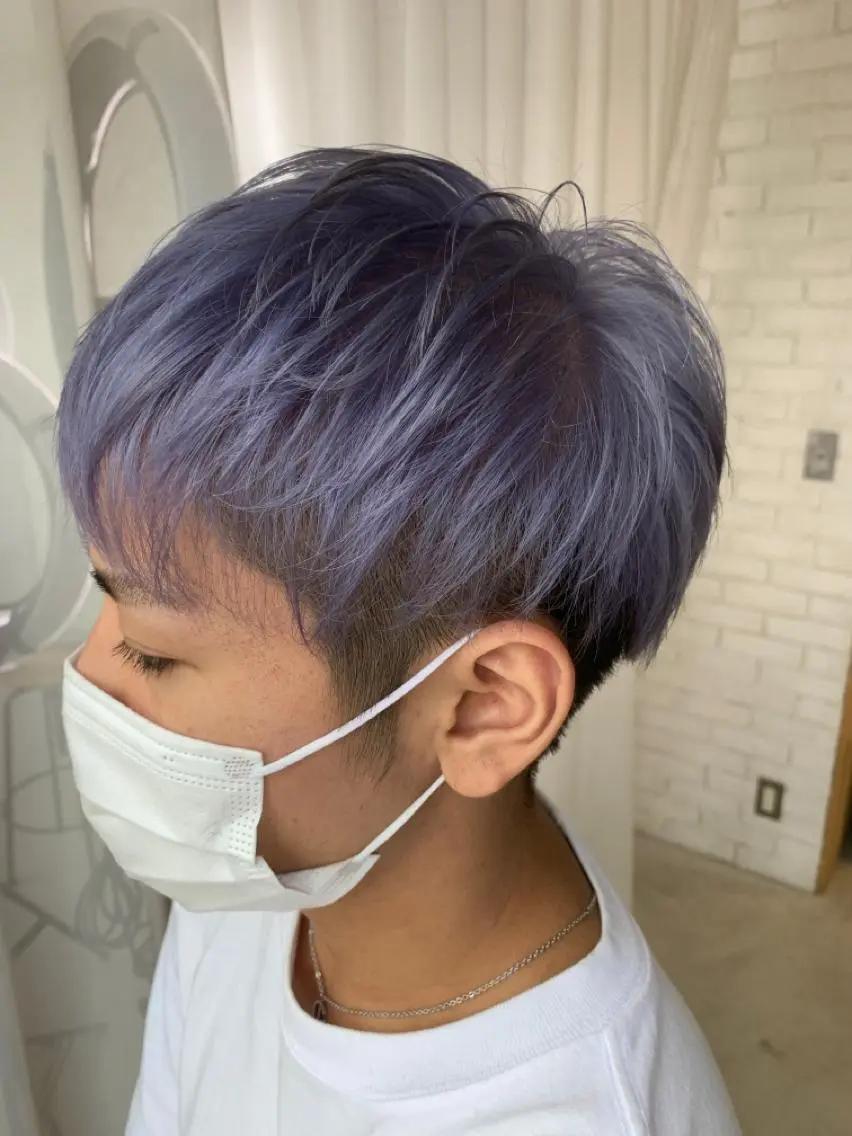 ショート カラー ブルーカラー ブルージュ ヘアカラー トリートメント LUXBE LUCEのヘアスタイル