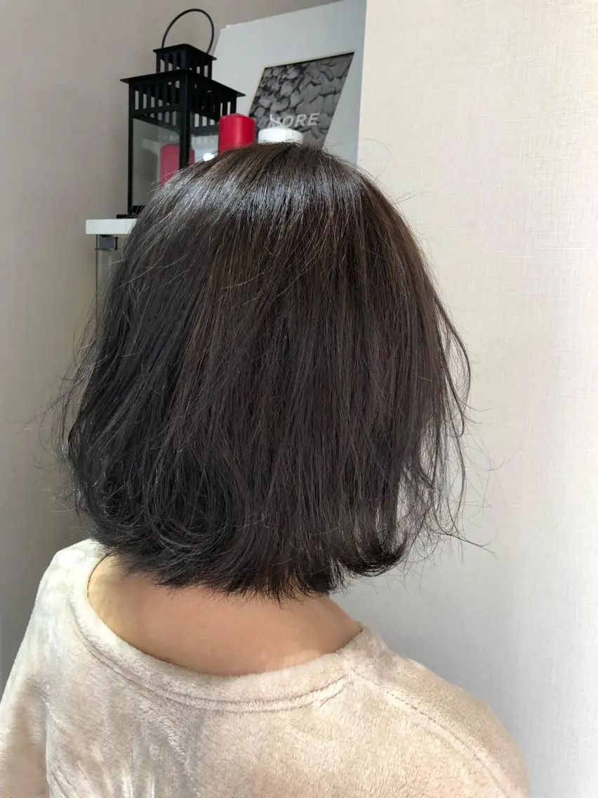 ミディアム カラー ダークグレー ダークグレージュ グレージュ ハイライト/髪質改善 ans/黒木 和大のヘアスタイル