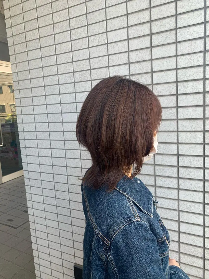 ミディアム カラー ウルフカット カット トリートメント クバガワ シュンのヘアスタイル