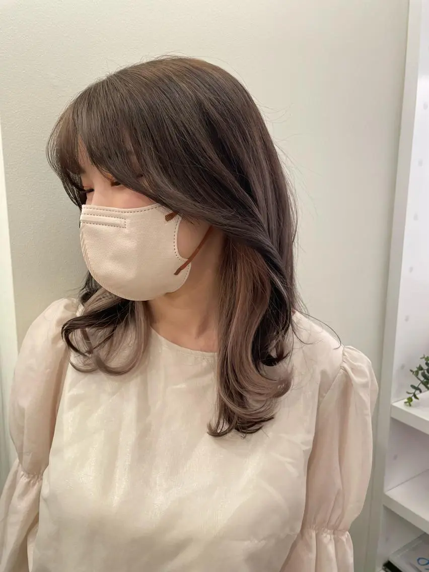 セミロング デジタルパーマ特化 杉浦 夏生のヘアスタイル