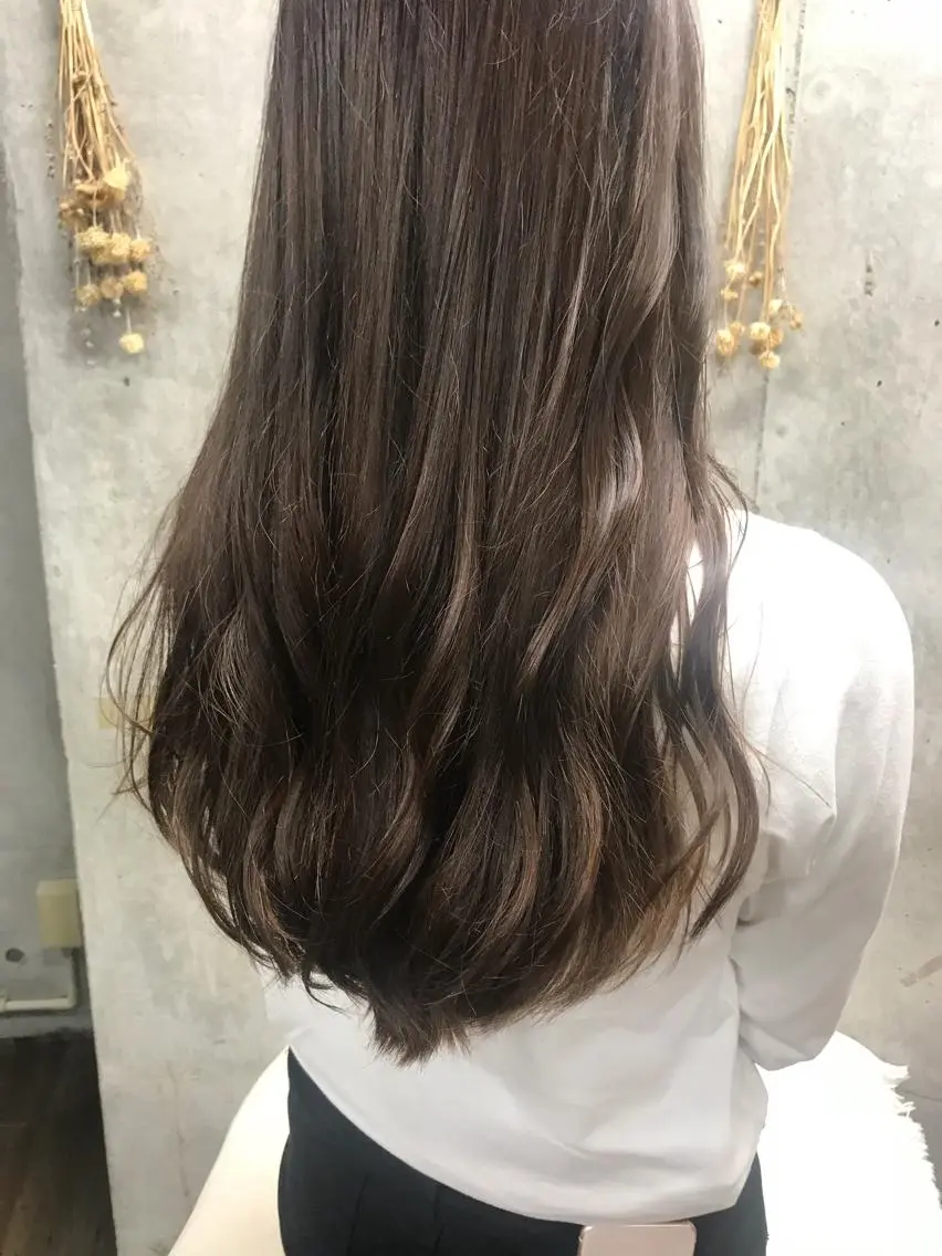 ロング カラー ヘアアレンジ ベージュカラー ラベンダーカラー ラベンダーベージュ Satsuki ✂︎♡のヘアスタイル