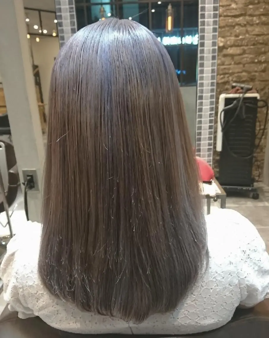 ミディアム カラー ハイライトカラー ハイライト カット ヘアカラー トリートメント センター南 SEIJIのヘアスタイル
