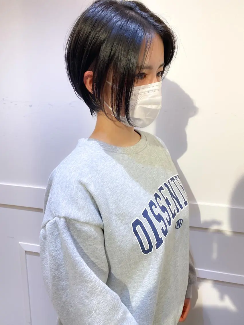 ショート カラー ボブ　ショート 特化 迫田紘史のヘアスタイル