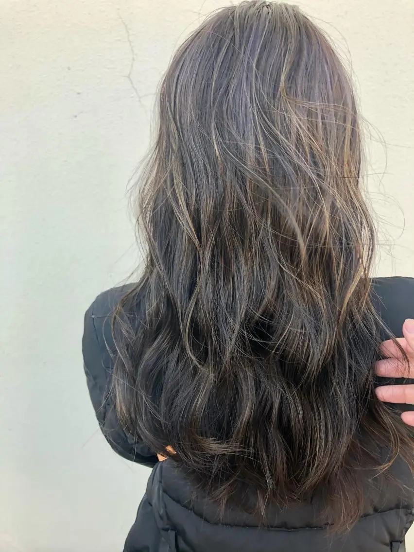 ロング ハイライト hair terra ce M奈良店のヘアスタイル