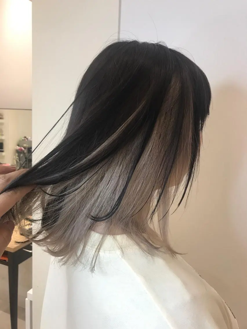 ミディアム カラー ブリーチ ケアブリーチ カット ヘアカラー トリートメント インナーエクステ渋谷 🦋KAJIのヘアスタイル