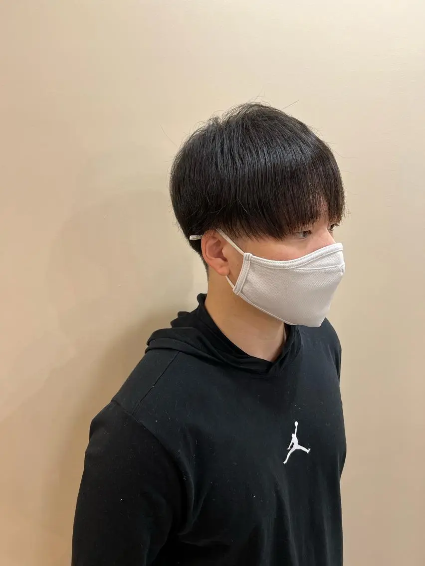ショート カット 縮毛矯正 ヘアセット 🫧艶ダブルカラー ブリーチ🫧トモヤのヘアスタイル