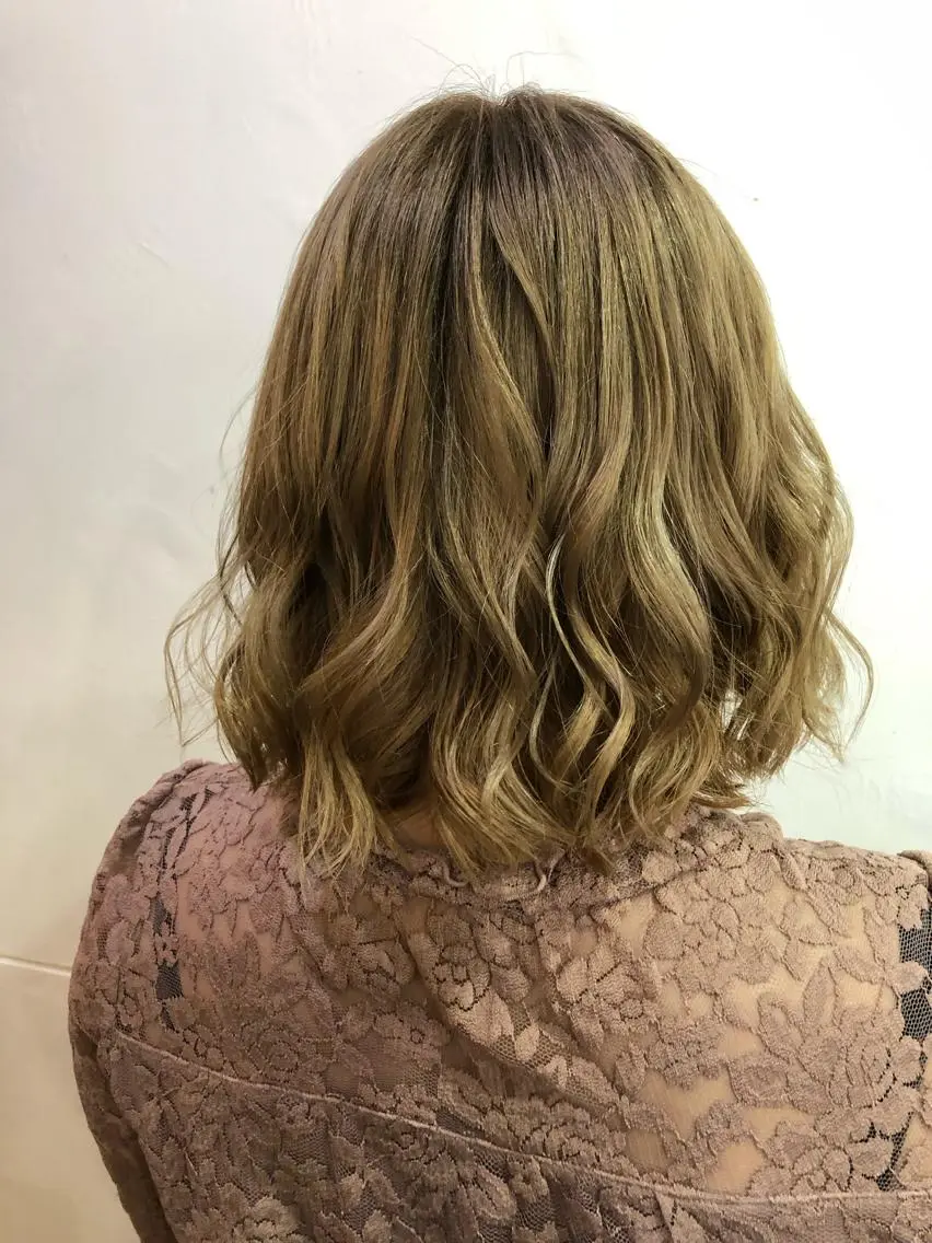 ミディアム ヘアカラー トリートメント 吉田 典弘のヘアスタイル