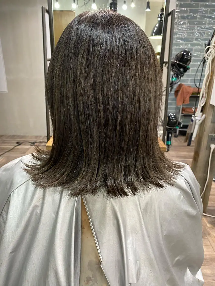 カラー 的場 渉のヘアスタイル