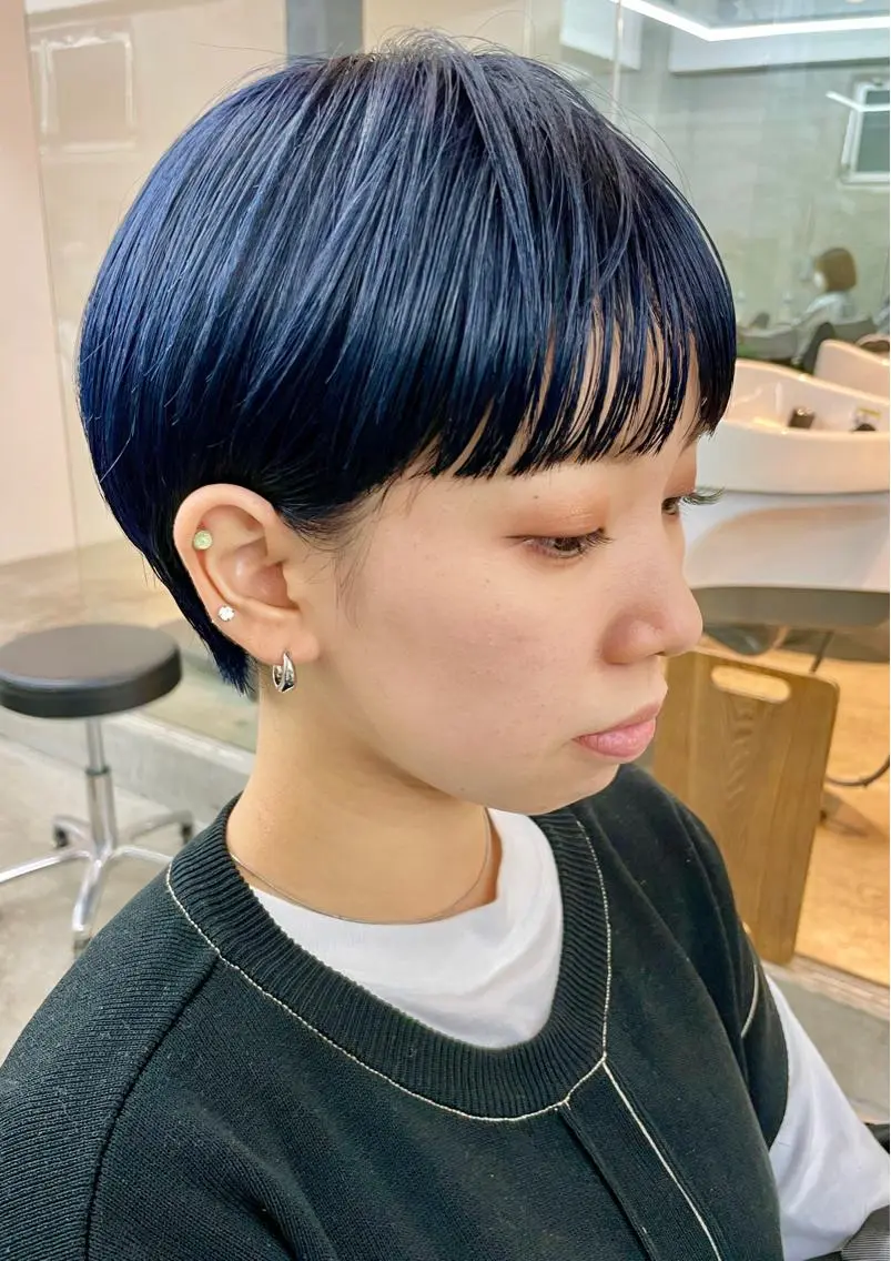 ショート カラー ネイビーカラー ショートヘア ショート・ボブ 徳竹淳一のヘアスタイル