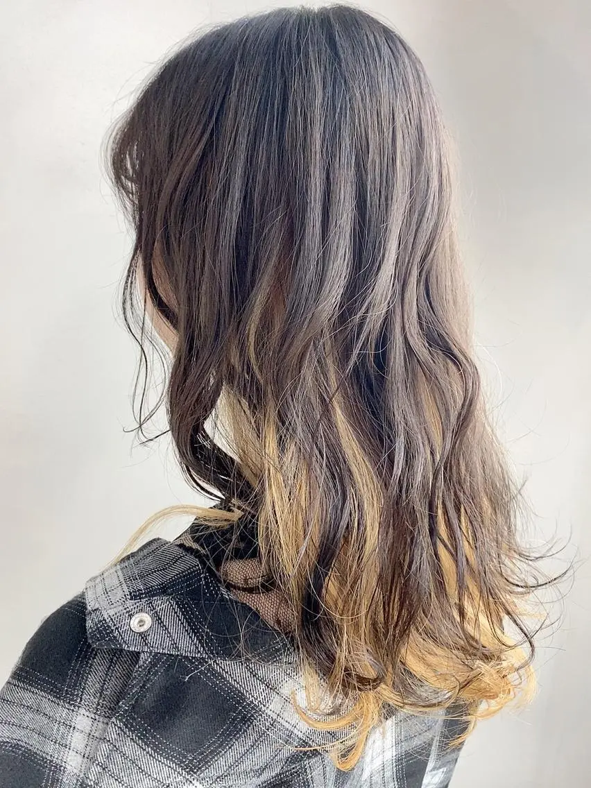 セミロング カラー ヘアカラー 重政 和樹のヘアスタイル