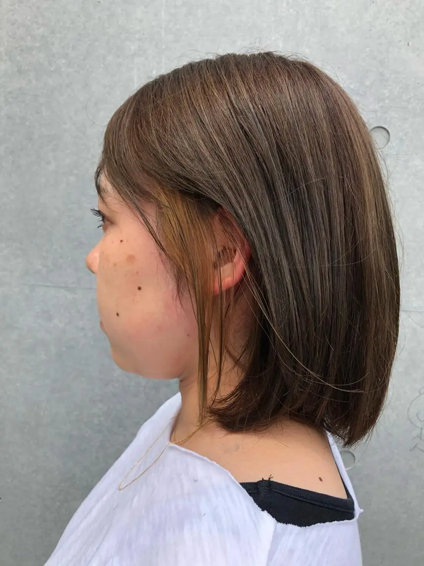 ミディアム カラー イヤリングカラー カット ヘアカラー トリートメント くまがい みゆ【edge.】のヘアスタイル